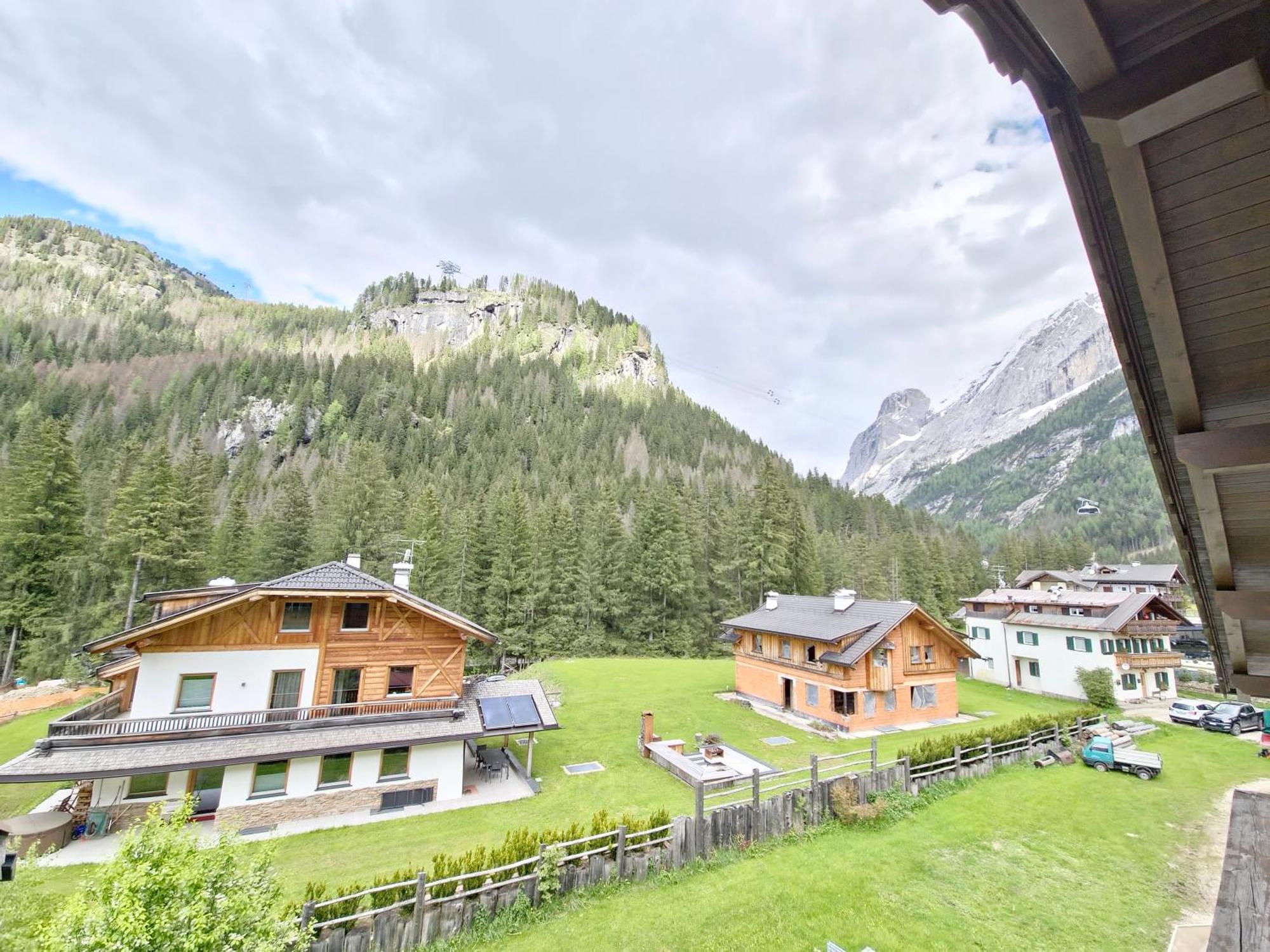 Residence Villa Flora By Ama Val Di Fassa Canazei Exteriör bild